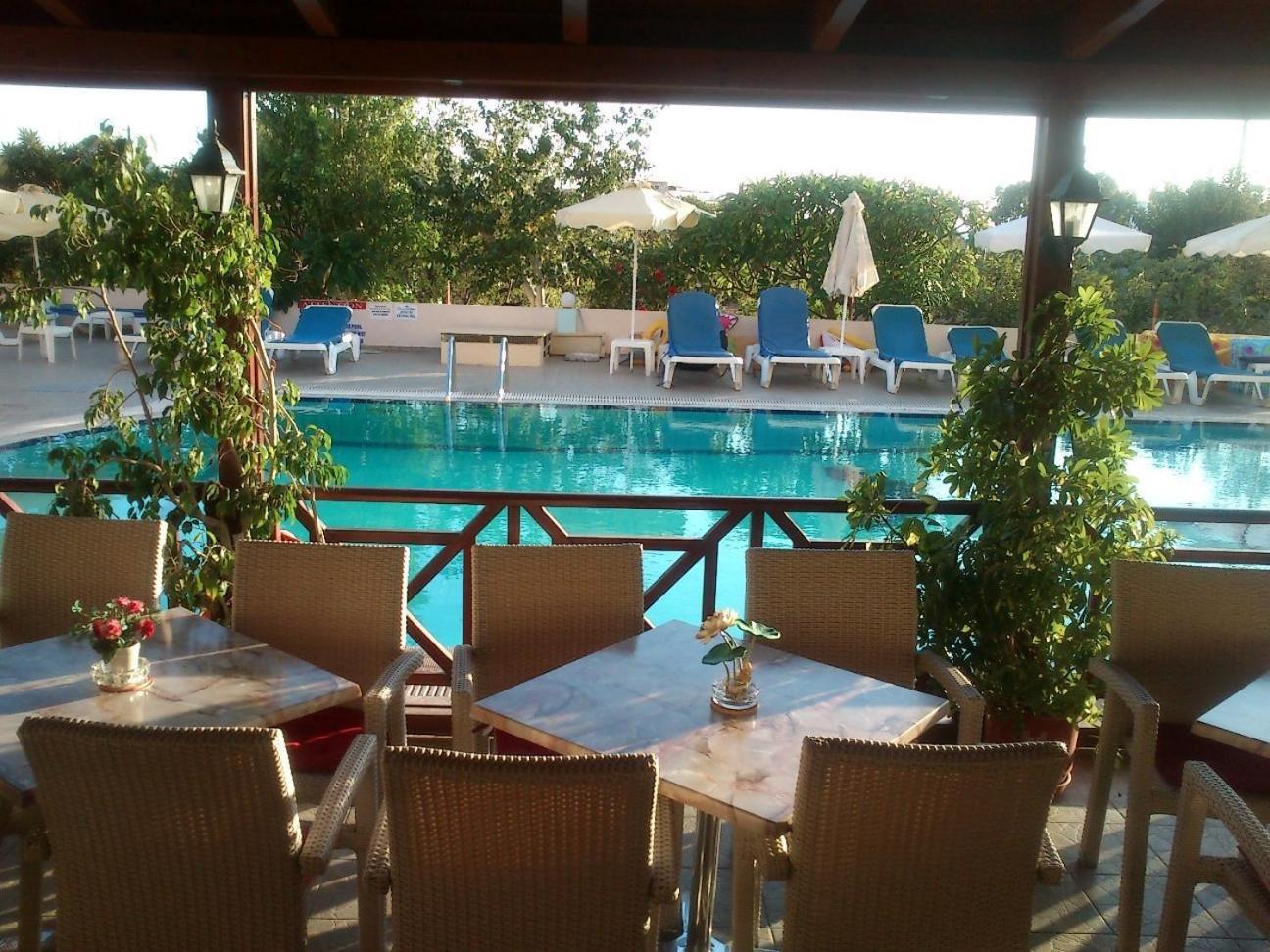 Summer Memories Aparthotel Pefki Exterior foto