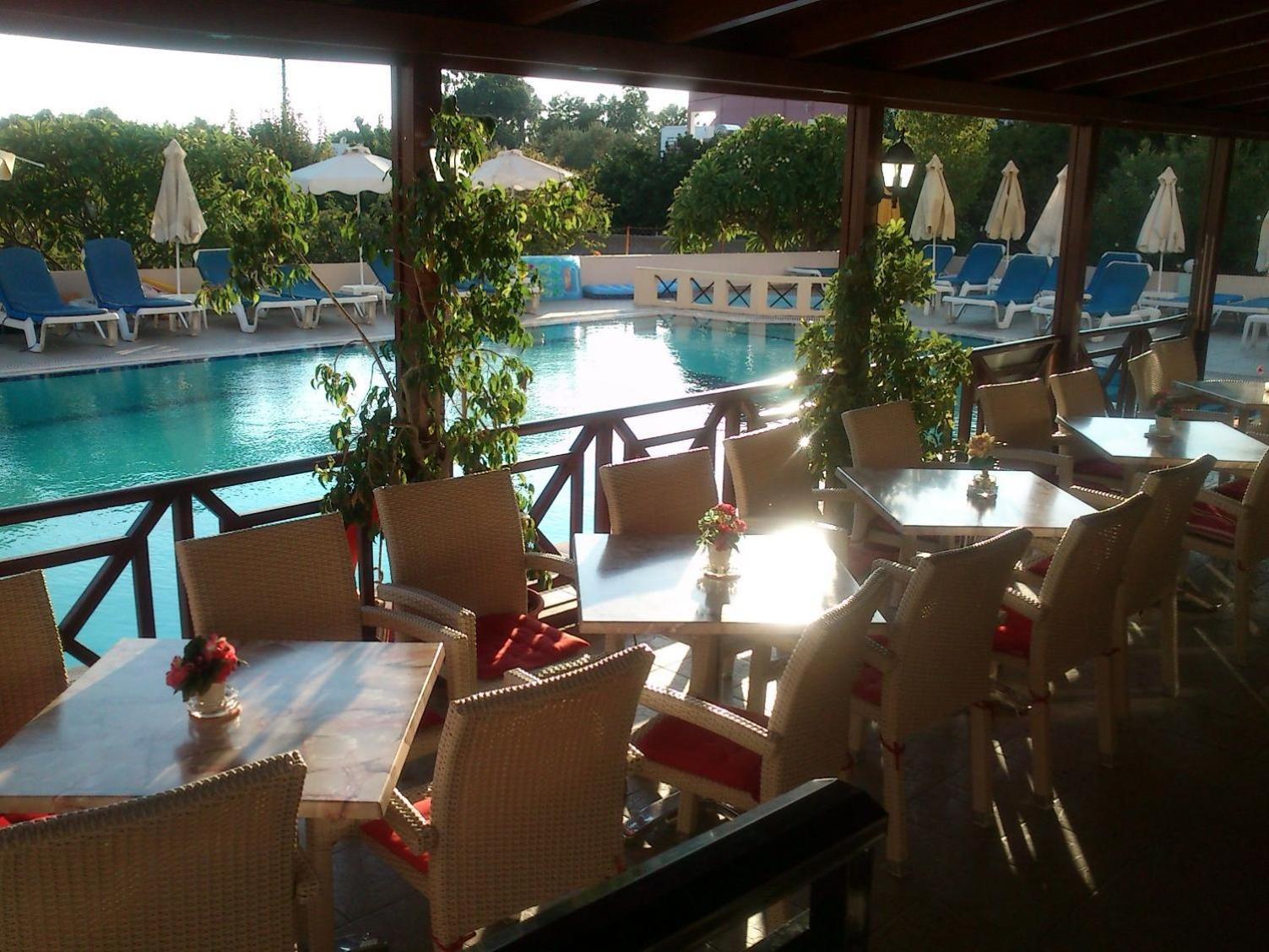Summer Memories Aparthotel Pefki Exterior foto